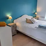 בית נופש Des Falaises De 8personnes *