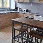 Des Falaises De 8personnes *