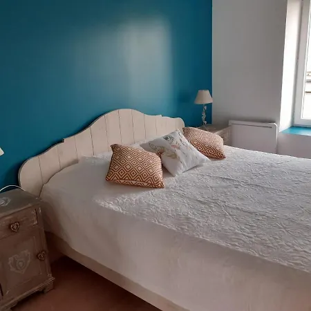 Des Falaises De 8personnes בית נופש