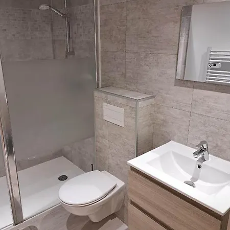 Des Falaises De 8personnes בית נופש *