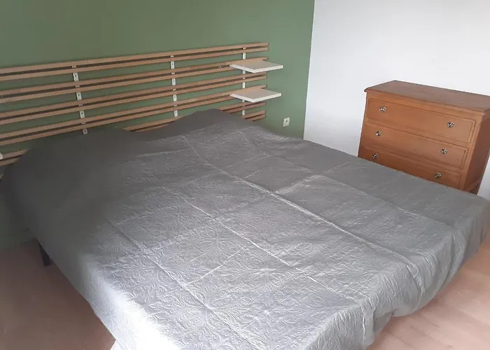 Des Falaises De 8personnes Hébergement de vacances *