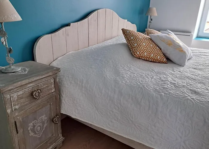 Des Falaises De 8personnes Hébergement de vacances