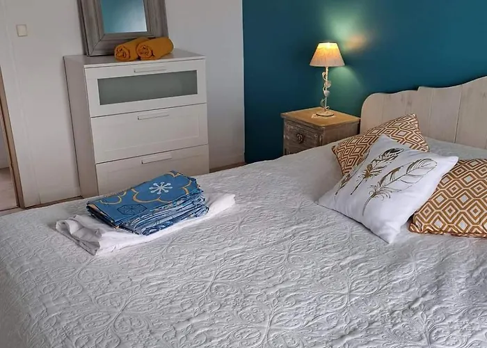 Des Falaises De 8personnes * Longues-sur-Mer