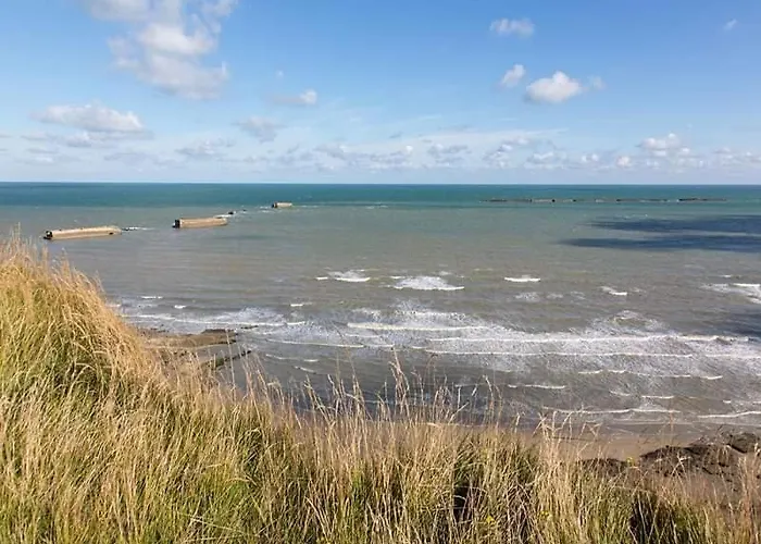 Des Falaises De 8personnes Longues-sur-Mer